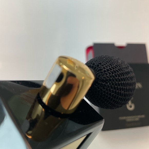 NWT Guerlain Liu Shimmering Powder For Body&Face - Picture 8 of 11